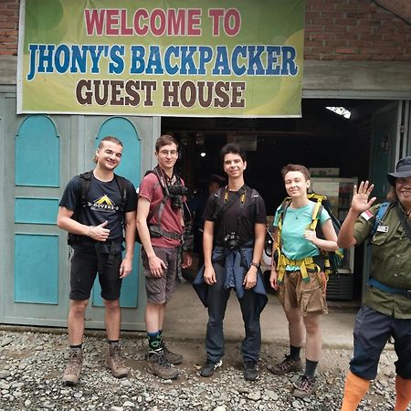 Jhony'S Backpacker-Guest House Only Stay Here Book Treking With Us Bukit Lawang Exteriör bild