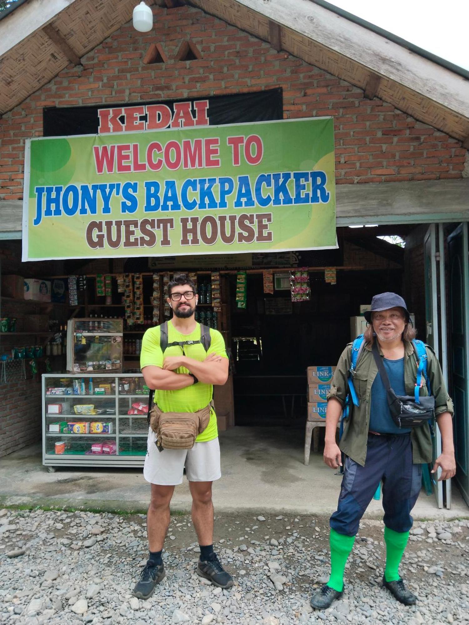 Jhony'S Backpacker-Guest House Only Stay Here Book Treking With Us Bukit Lawang Exteriör bild